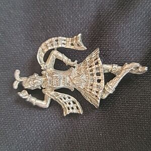 Vintage Scottish sterling silver Highland Dancer